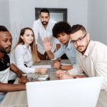 Pourquoi externaliser la prospection peut transformer votre développement commercial